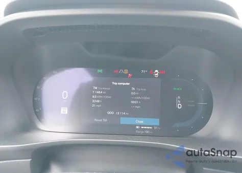 2023 Volvo C40 Recharge Plus z USA, uszkodzony, nr VIN YV4ED3GL8P2065802